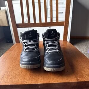 Size 6Y NIKE JORDAN FLIGHT ORIGIN 2 705160-005